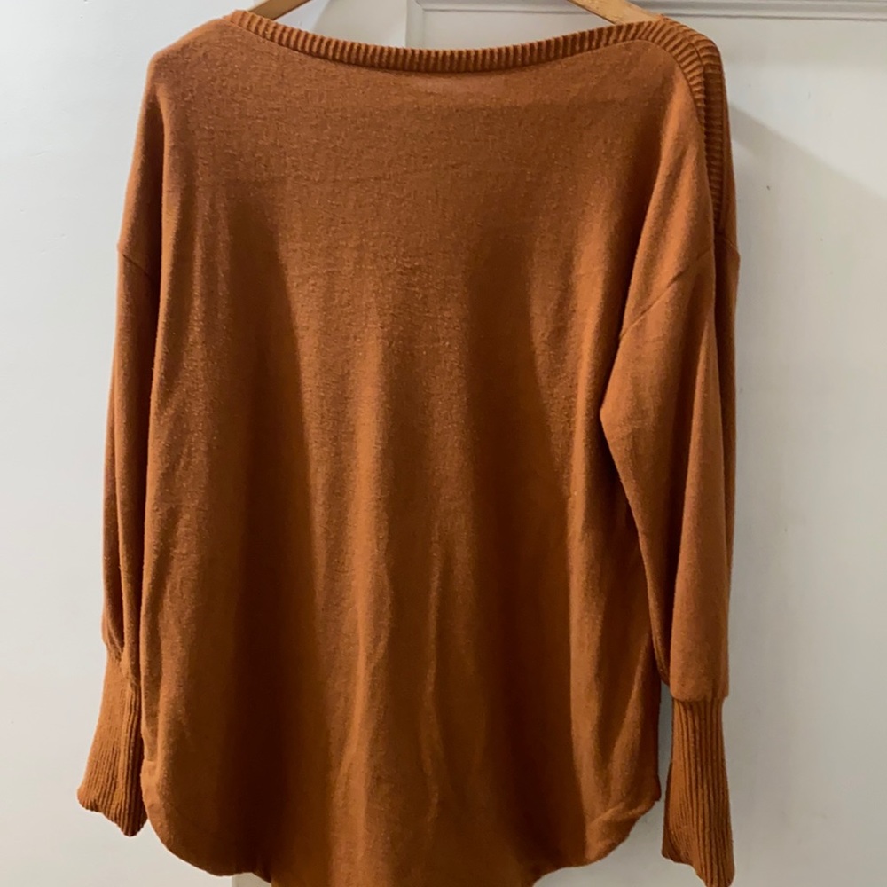Gently worn women’s sweater